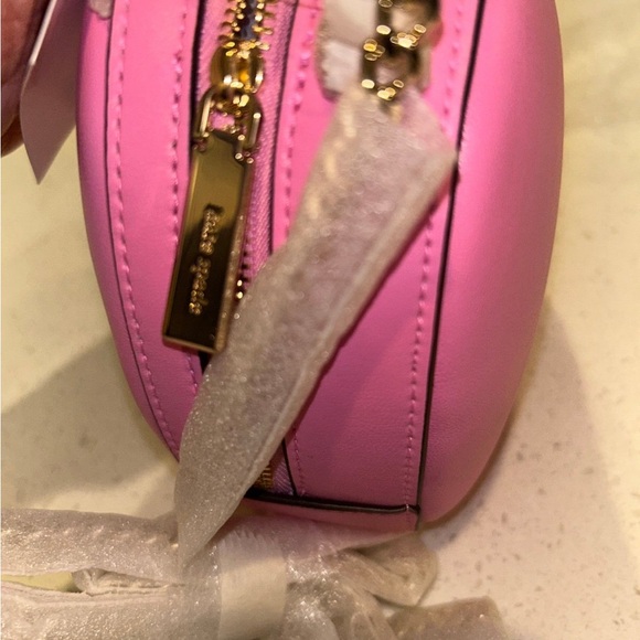 ♠️kate spade Love Shack 3D Mini Heart Crossbody, Surf Pink NWT - Picture 4 of 4